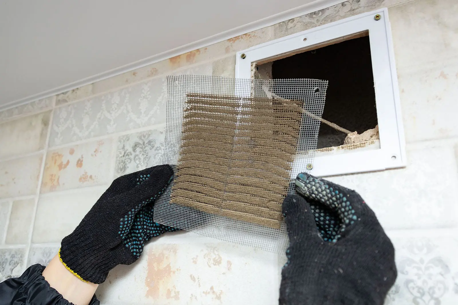 How to Hire the Best Residential Duct Cleaning Service